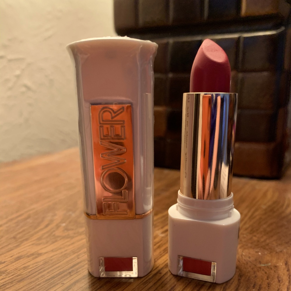 Flower Beauty Kiss Stick,Sealed.LS20 Rosey Garden